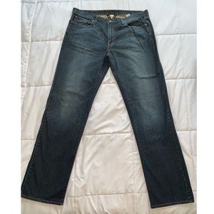 Lucky Brand Men’s straight leg jeans